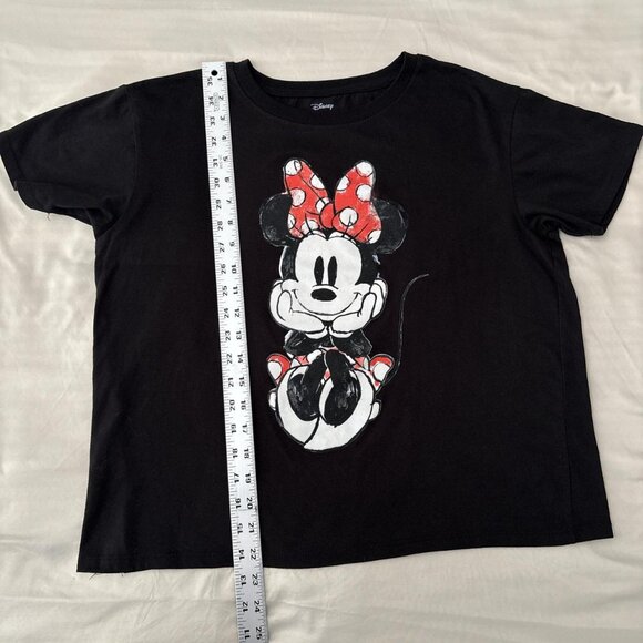 Minnie Mouse Disney Black Tee. - Picture 5 of 5